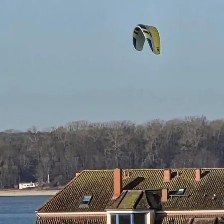 2b 40 Strandgut Dg * Laboe